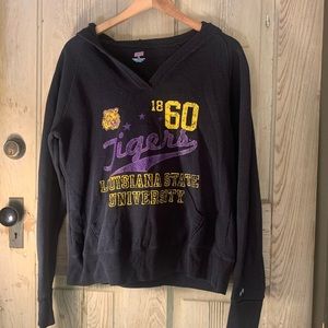 LSU sweatshirt